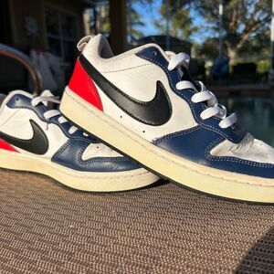 Nike Court Borough Low 2 (Size 6Y/Men's 6/Women's 7.5)